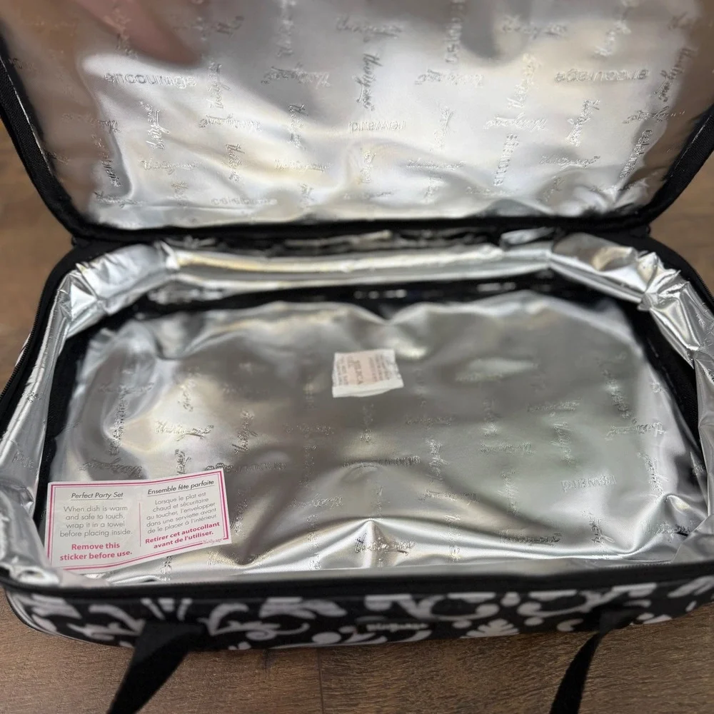 Thirty-One Perfect Party Set Insulated Casserole Carrier Vintage Damask NWT